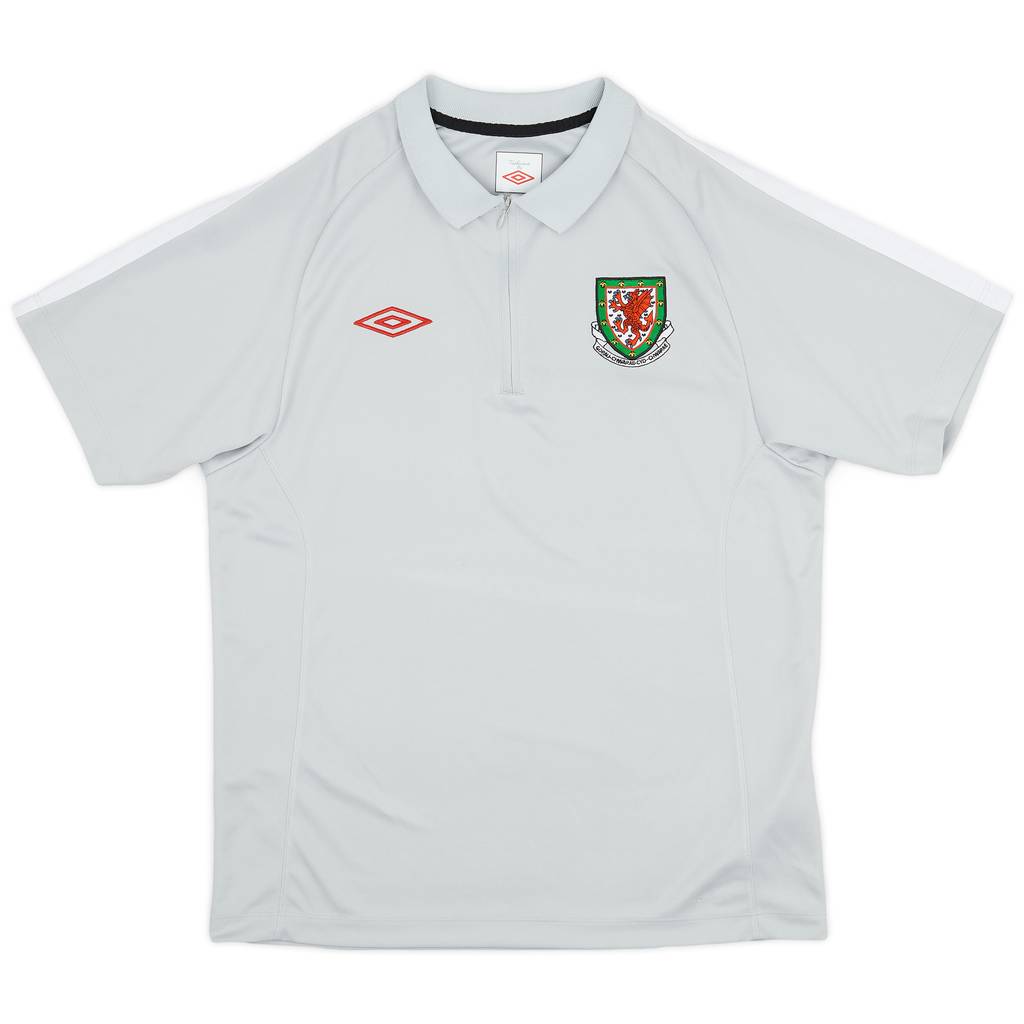 2010-11 Wales Umbro 1/4 Zip Training Shirt - 8/10 - (M)