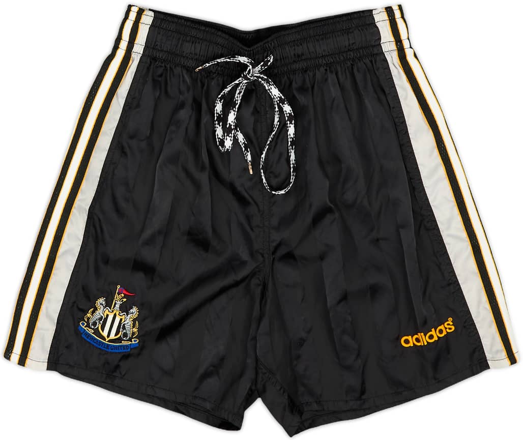 1997-99 Newcastle Home Shorts - 8/10 - (M)