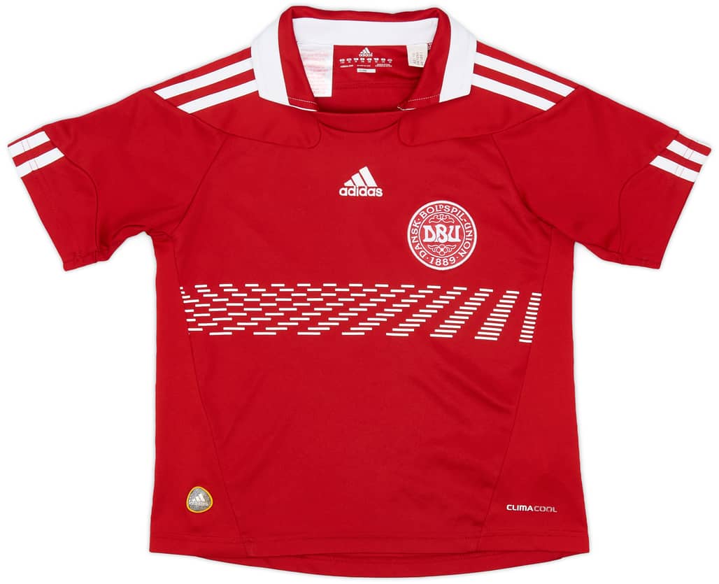 2010-11 Denmark Home Shirt - 8/10 - (S.Boys)