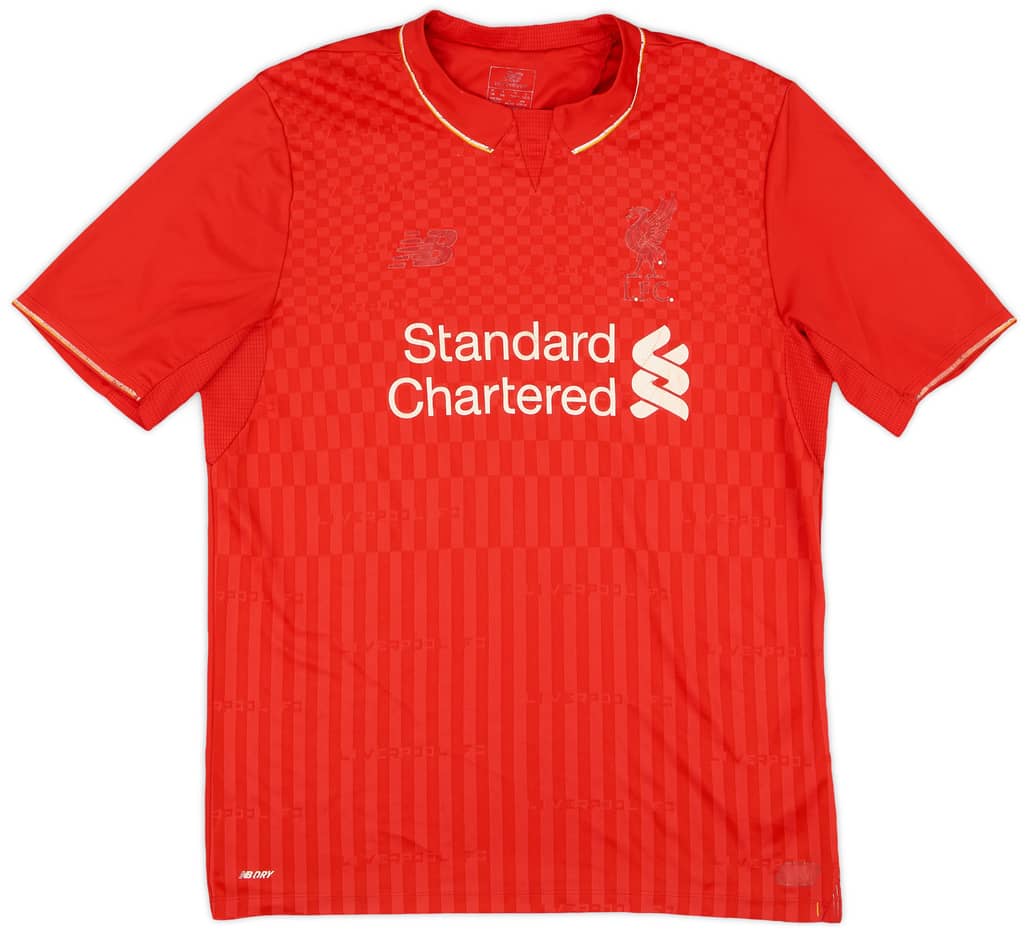 2015-16 Liverpool Home Shirt - 3/10 - (M)