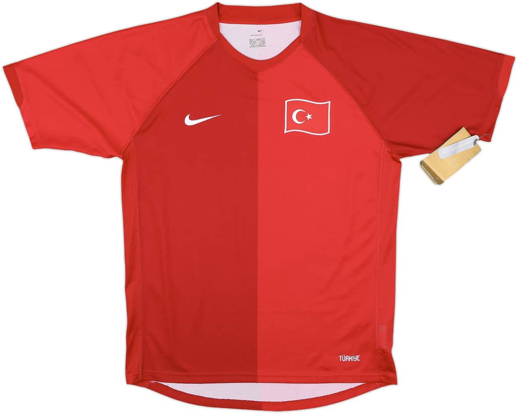 2006-08 Turkey Home Shirt (S)