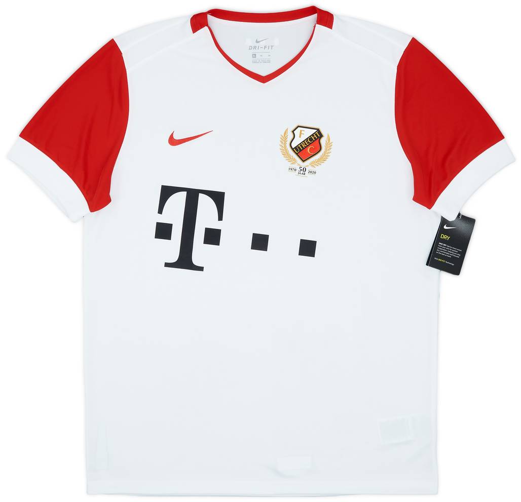 2020-21 Utrecht Home Shirt (XL)