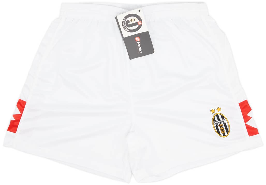 2001-02 Juventus Home Shorts (L)