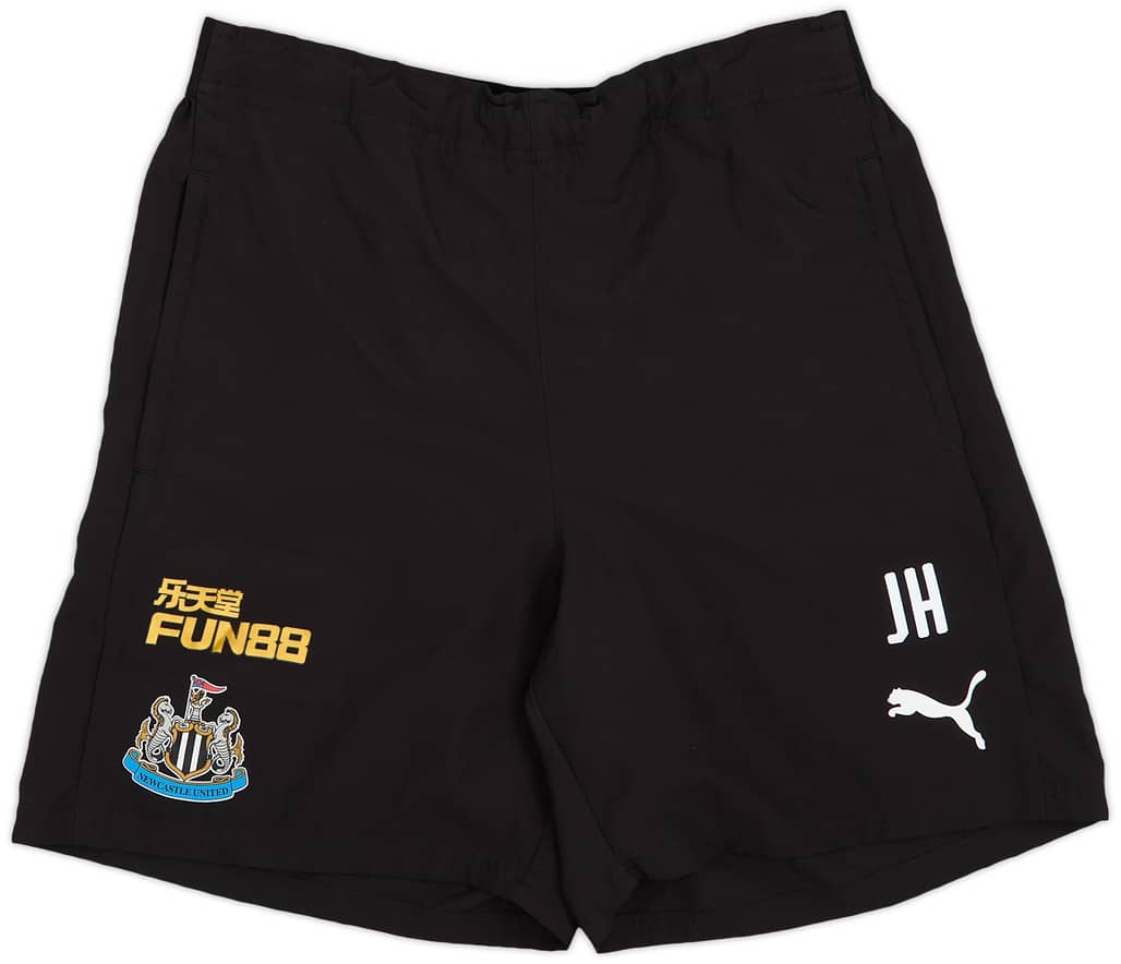 2017-18 Newcastle Staff Issue Puma Training Shorts JH - 9/10 - (M)