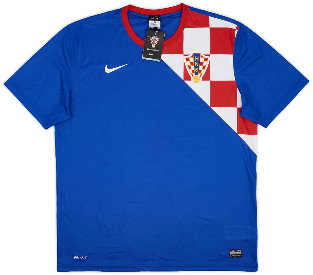 2012-14 Croatia Basic Away Shirt (XL)