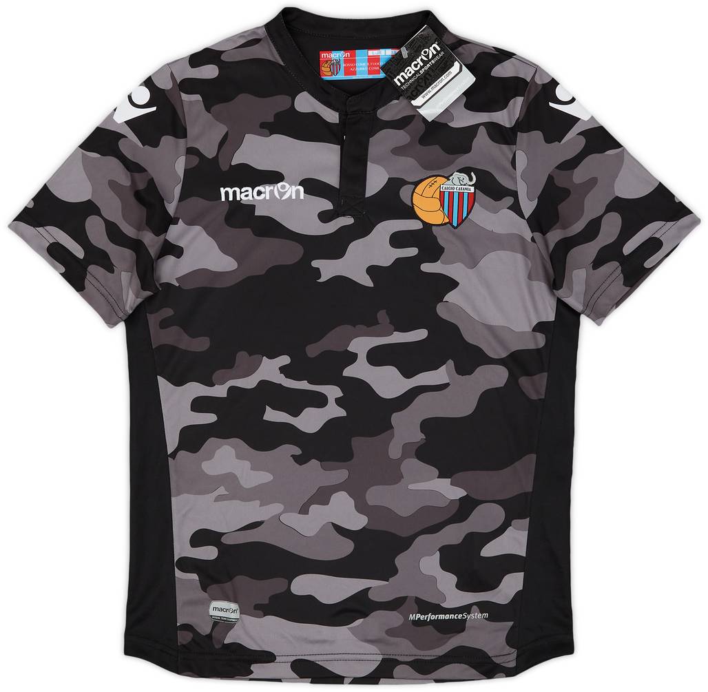 2016-17 Catania Third Shirt (XL.Boys)