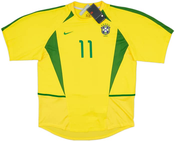 2002-04 Brazil Home Shirt Ronaldinho #11 (L)