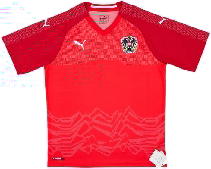 2018-19 Austria Home Shirt (L)