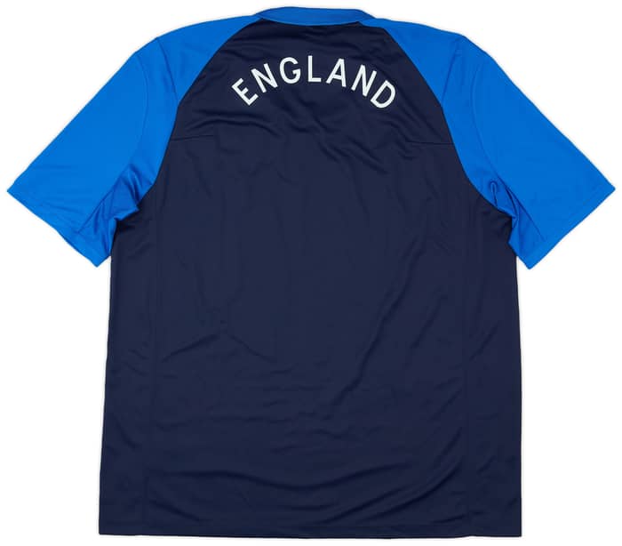 2010-11 England Umbro Training Shirt (XXL)
