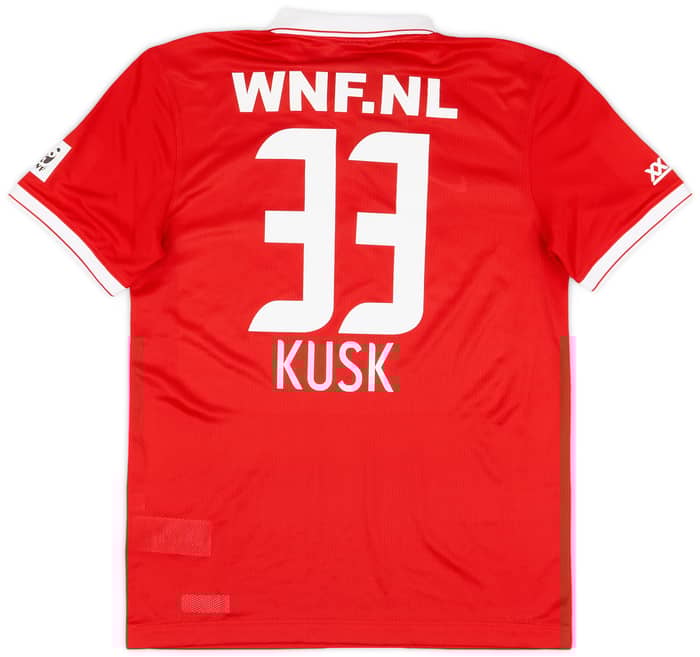 2014-15 FC Twente Match Issue Home Shirt Kusk #33