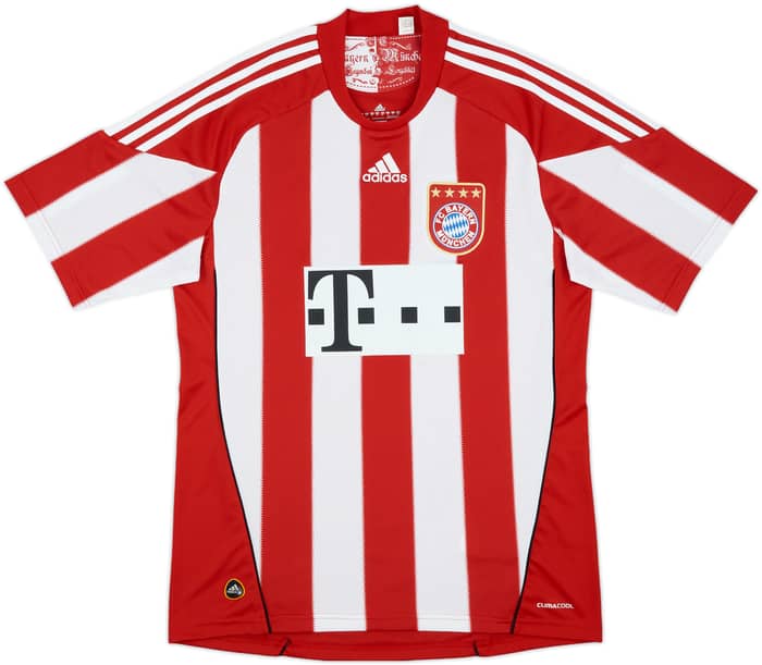 2010-11 Bayern Munich Home Shirt Van Bommel #17 - 4/10 - (M)