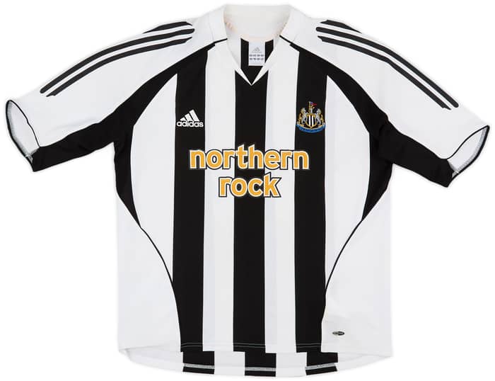 2005-07 Newcastle Home Shirt Solano #4 - 7/10 - (L)