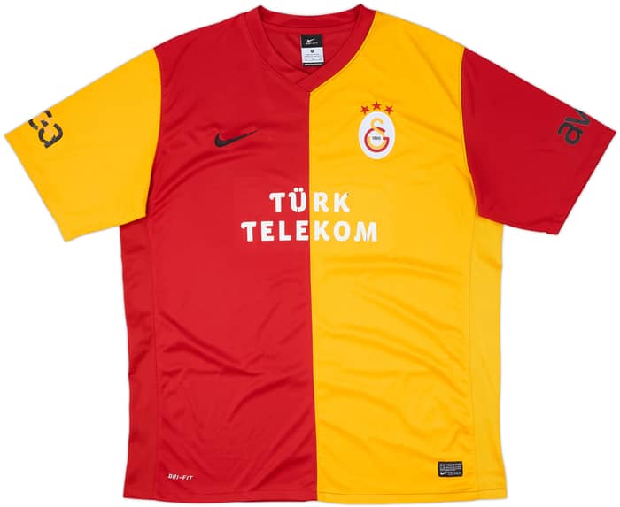 2011-12 Galatasaray Basic Home Shirt - 4/10 - (XL)