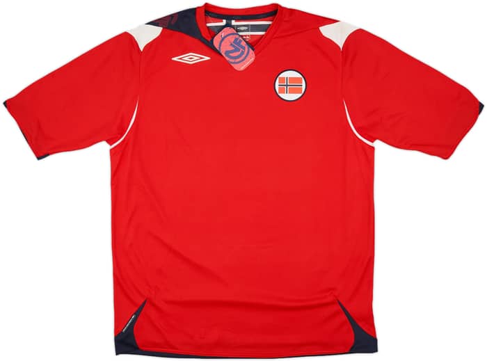 2006-08 Norway Home Shirt (L)