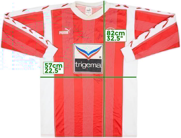 1993-94 Nurnberg Match Issue Squad Signed Home L/S Shirt #7