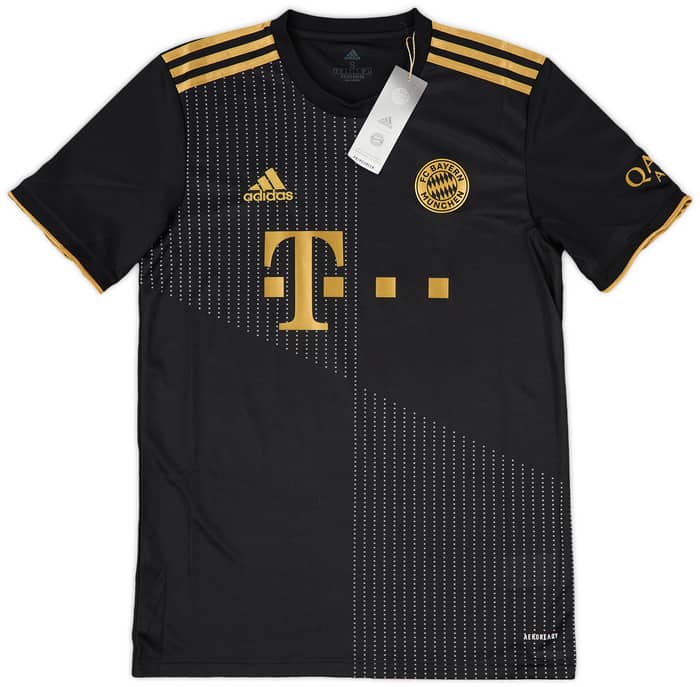 2021-22 Bayern Munich Away Shirt Davies #19 (M)