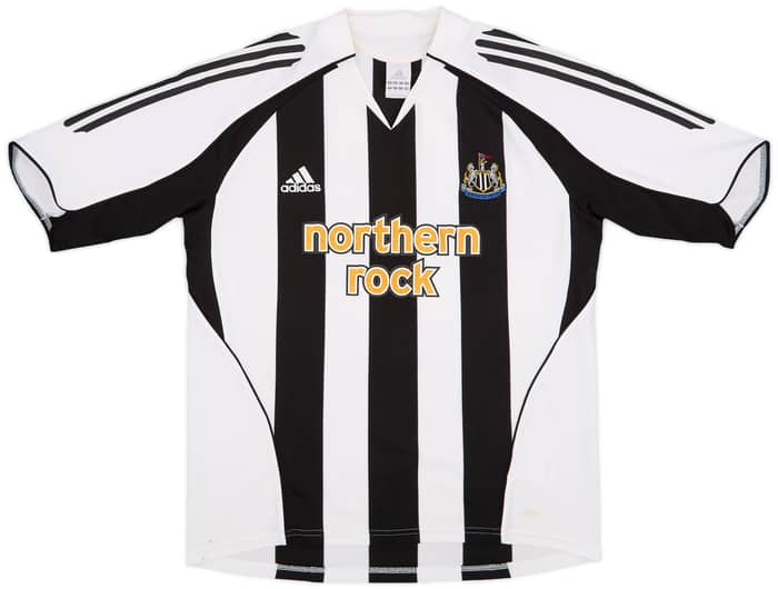 2005-07 Newcastle Home Shirt Solano #4 - 7/10 - (L)