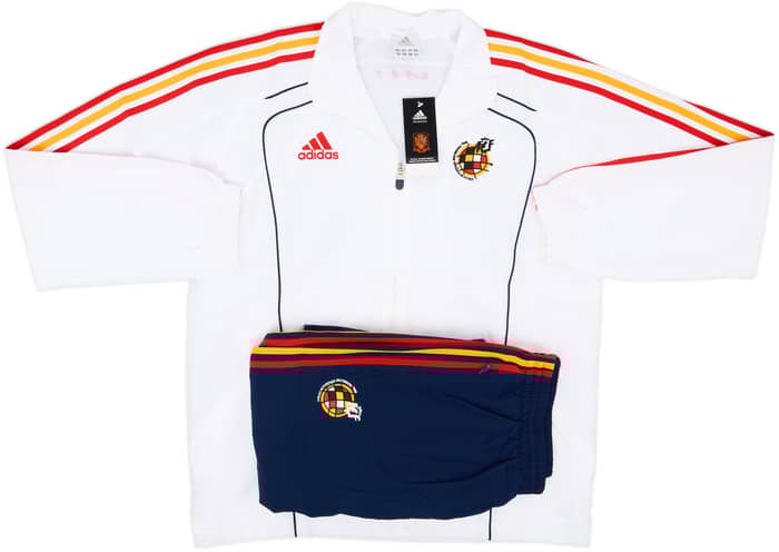 2010-11 Spain adidas Tracksuit (L/XL)