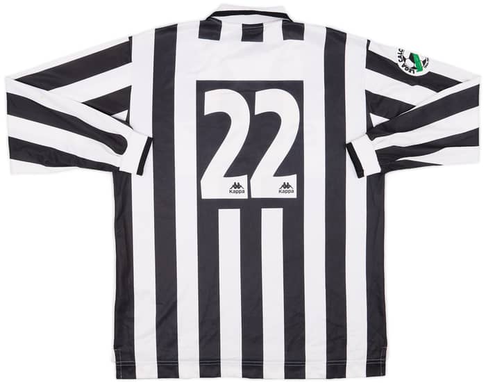 1996-97 Juventus Match Issue Home L/S Shirt #22
