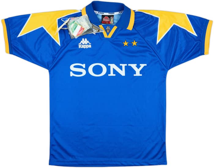 1995-96 Juventus Away Shirt (S)