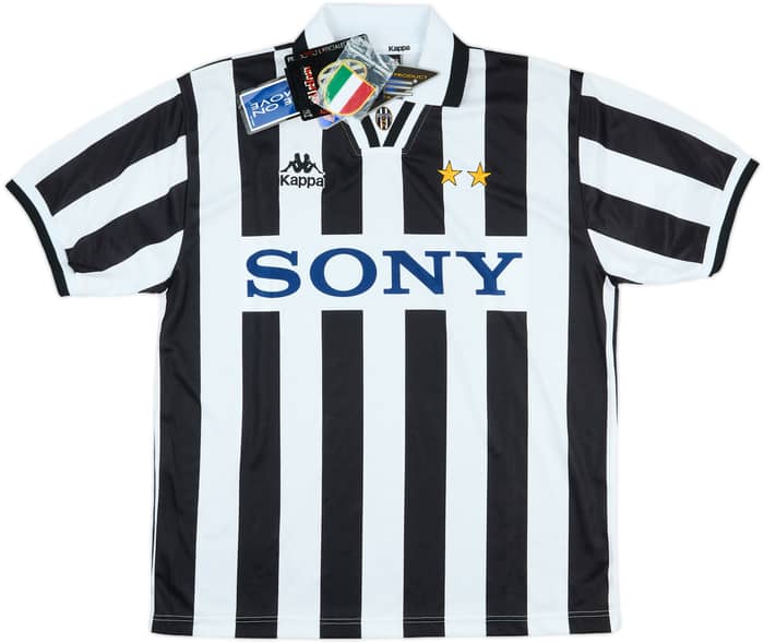 1995-97 Juventus Home Shirt (M)