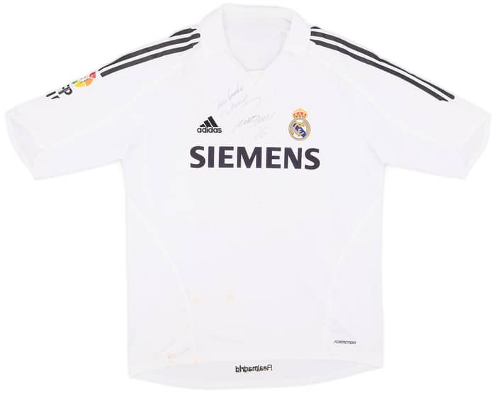 2005-06 Real Madrid Match Issue Signed Home Shirt Gravesen #16
