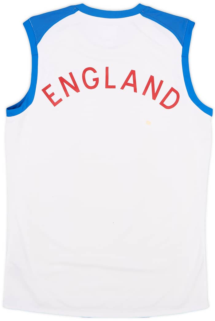 2010-11 England Umbro Training Vest (M)