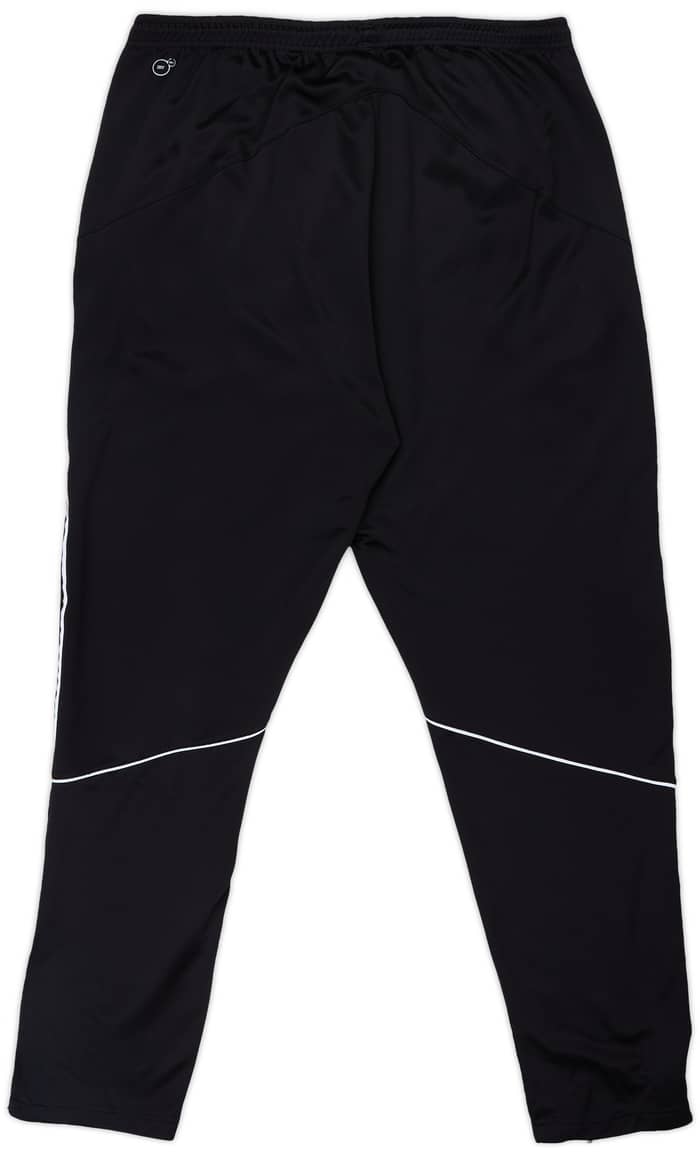 2013-14 Newcastle Puma Training Pants/Bottoms - 5/10