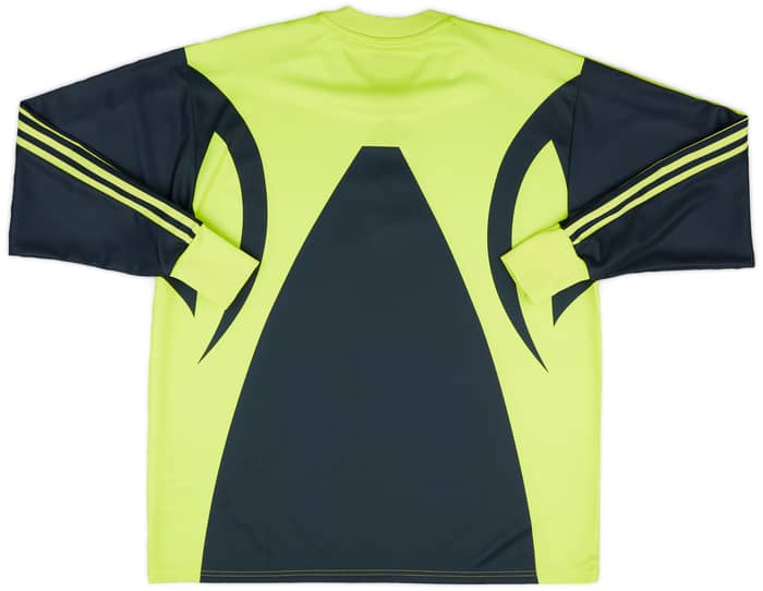 2022-23 Real Madrid adidas Icon GK Shirt