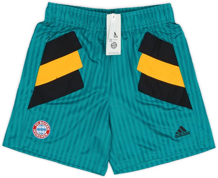 2022-23 Bayern Munich adidas Icon Shorts