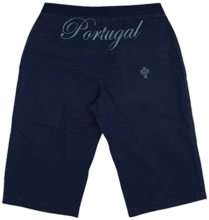 2004-05 Portugal Nike 3/4 Chino Pants (L)
