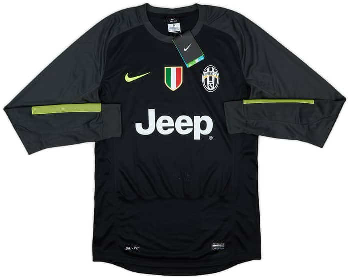 2013-14 Juventus GK Shirt Buffon #1 (M)