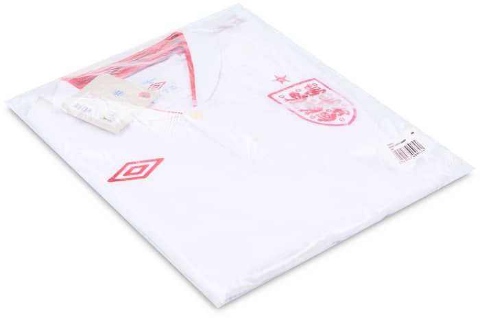 2012-13 England Home Shirt *New w/ Defects*