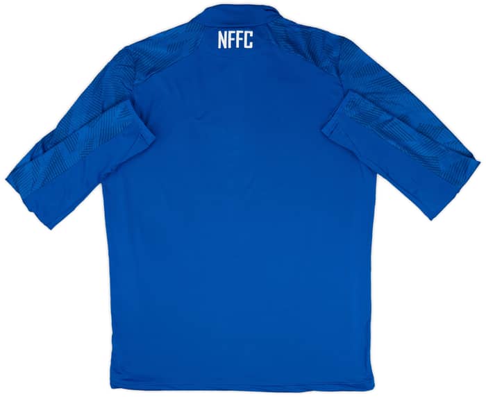 2022-23 Nottingham Forest Macron 1/4 Zip Training Top (S)