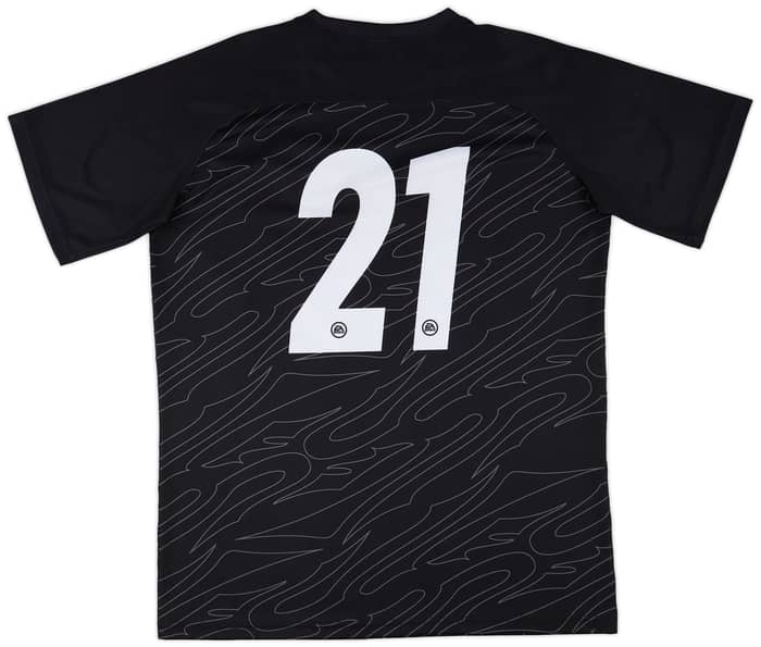 2021 EA Sports FIFA Ultimate Team Shirt #21 - 9/10 - (L)
