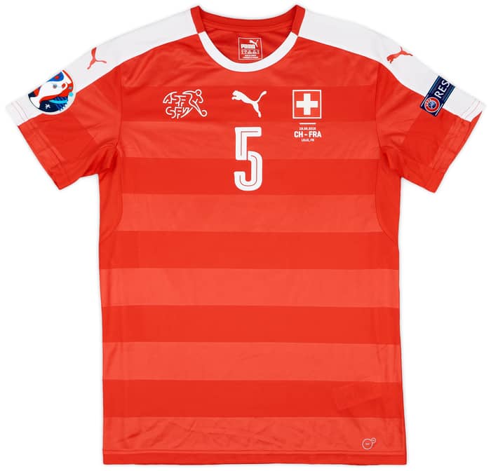 2016-17 Switzerland Match Issue Signed European Championship Home Shirt von Bergen #5
