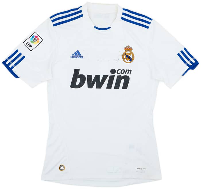 2010-11 Real Madrid Home Shirt Higuain #20 - 4/10 - (S)