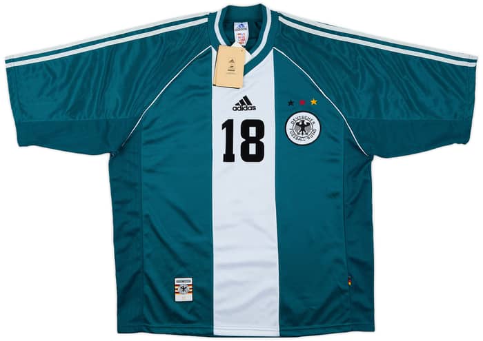1998-00 Germany Away Shirt Klinsmann #18 (L)