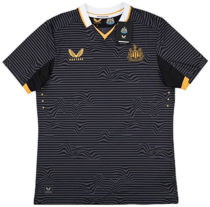 2021-22 Newcastle Authentic Away Shirt Joelinton #7 (L)