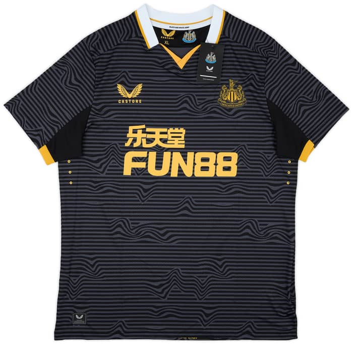 2021-22 Newcastle Authentic Away Shirt Trippier #15 (XL)