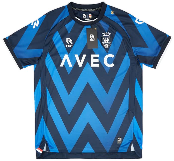 2023-24 Willem II Third Shirt