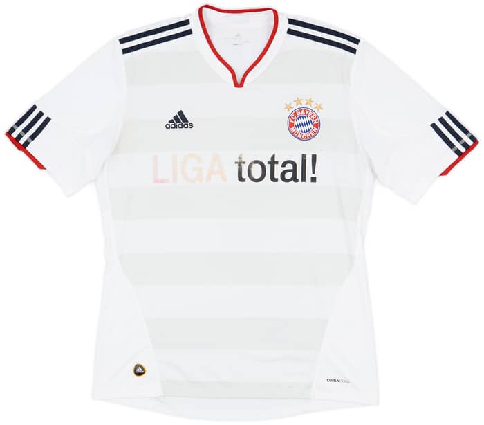 2010-11 Bayern Munich Away Shirt - 4/10 - (L)