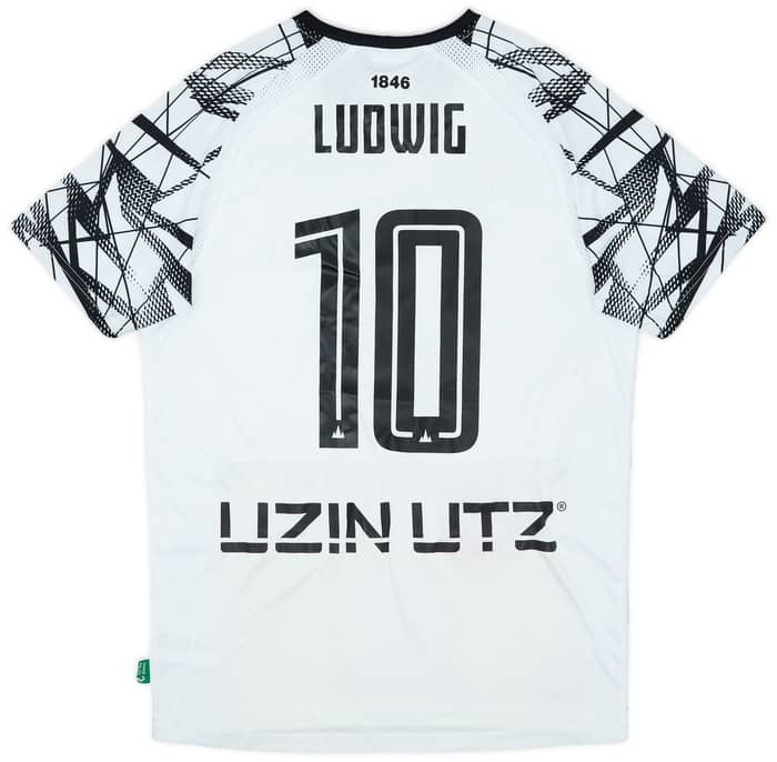 2022-23 SSV Ulm Home Shirt Ludwig #10 (M)