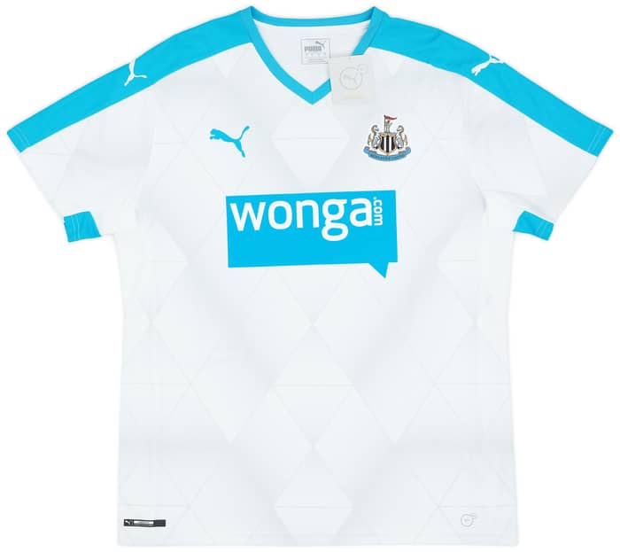 2015-16 Newcastle Away Shirt Tiote #24 (L)