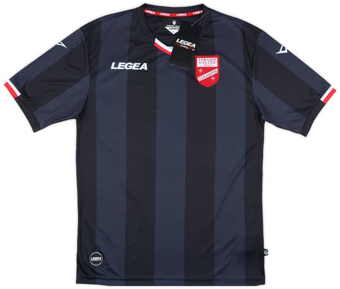 2020-21 Teramo Calcio Third Shirt (L)