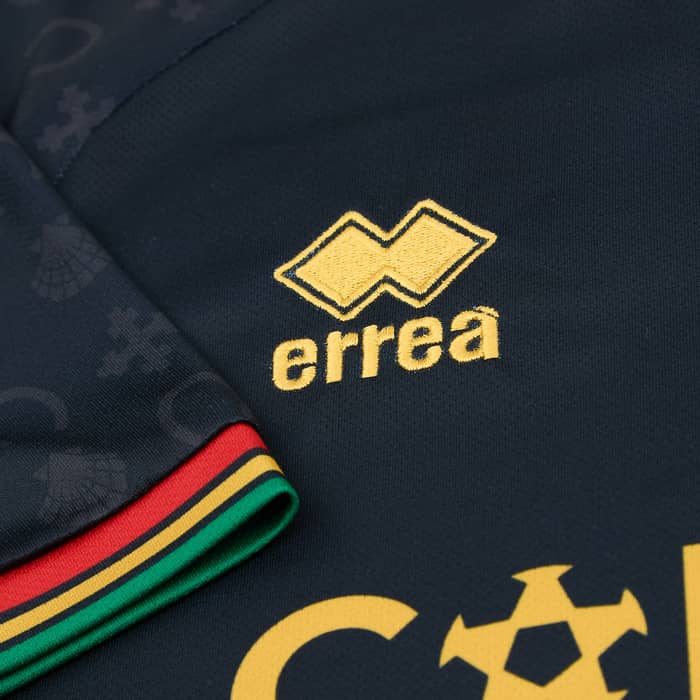 2024-25 QPR Away Shirt