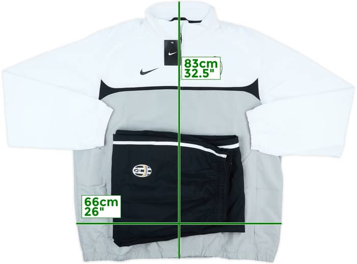 2010-11 Juventus Nike Tracksuit (XXL)