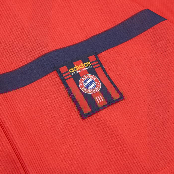 1998-00 Bayern Munich Away Shirt Matthaus #10