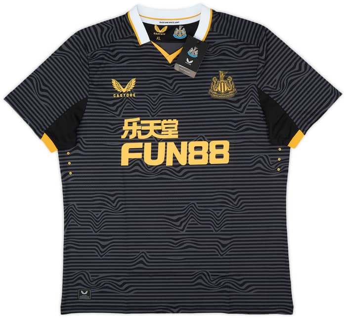 2021-22 Newcastle Authentic Away Shirt Trippier #15 (XL)