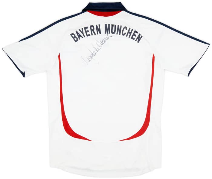 2006-07 Bayern Munich Signed Away Shirt - 6/10 - (M)